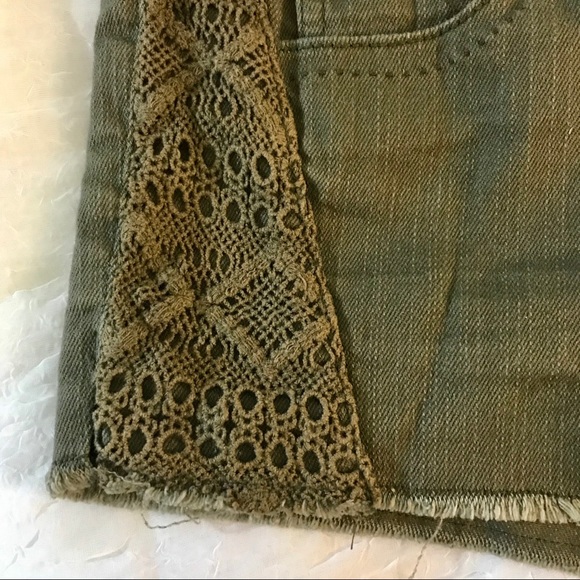 Tilly’s Olive Green Shorts with Crochet Detailing - Picture 4 of 12